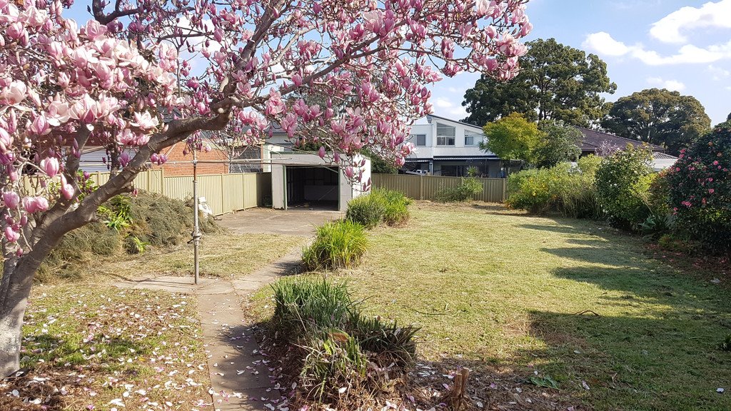 17 Rosebery St  PENSHURST 2