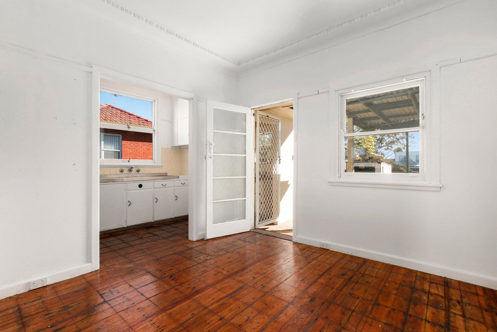 17 Rosebery St  PENSHURST 6