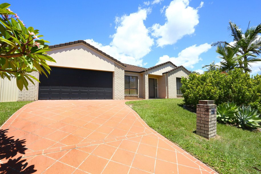 17 Rosegum Drive MOLENDINAR 1
