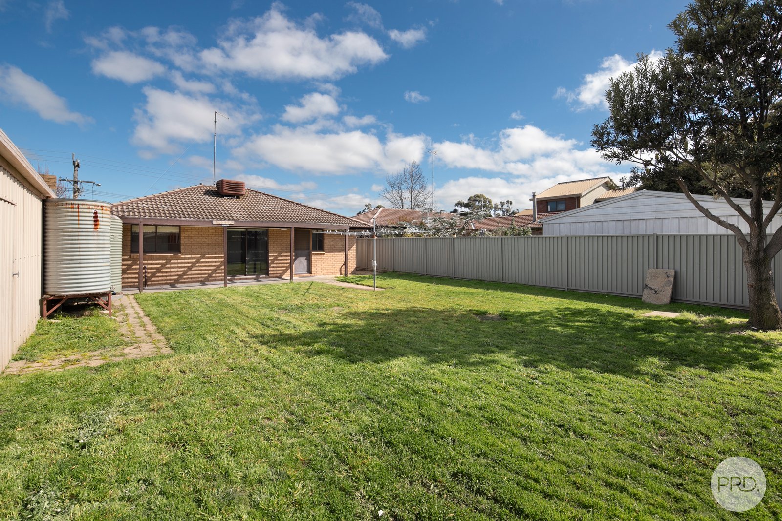 17 Rowan Parade WENDOUREE 3
