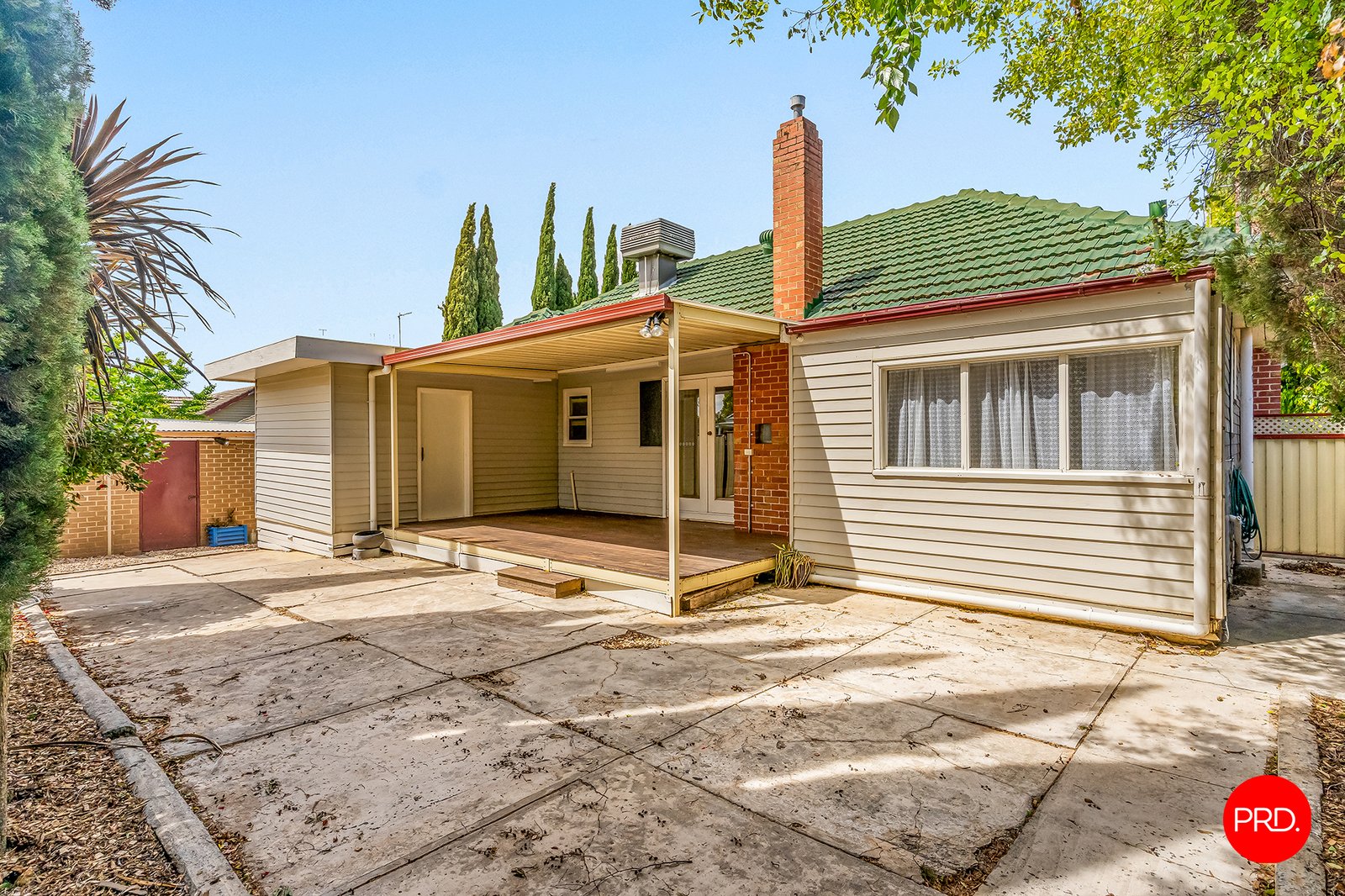 17 Royal Ave  KENNINGTON 6