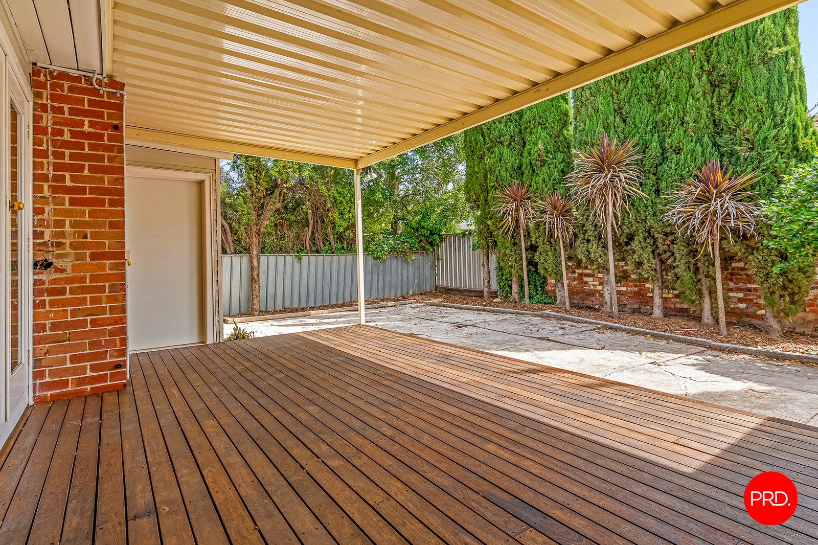 17 Royal Ave  KENNINGTON 7