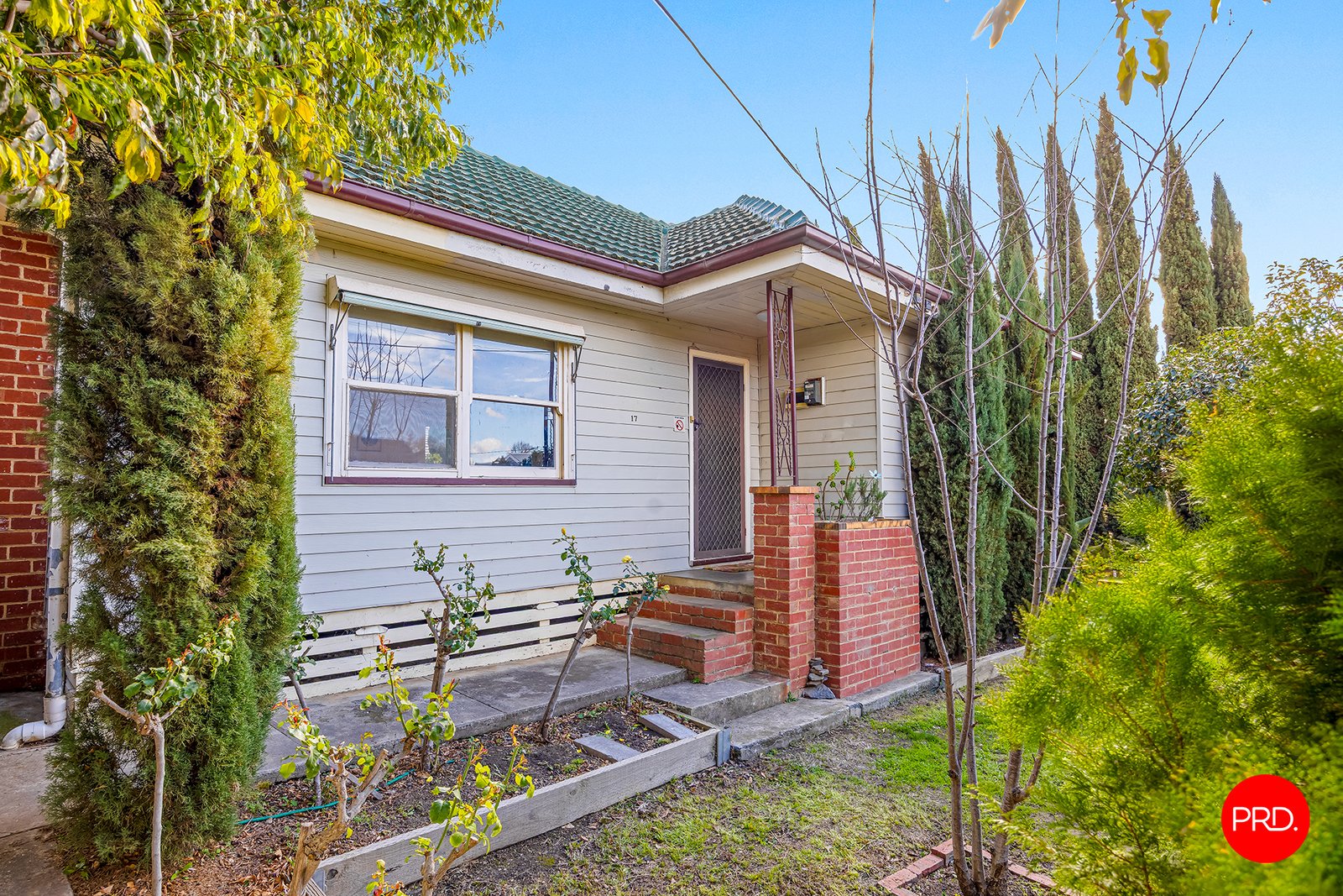 17 Royal Avenue KENNINGTON 1