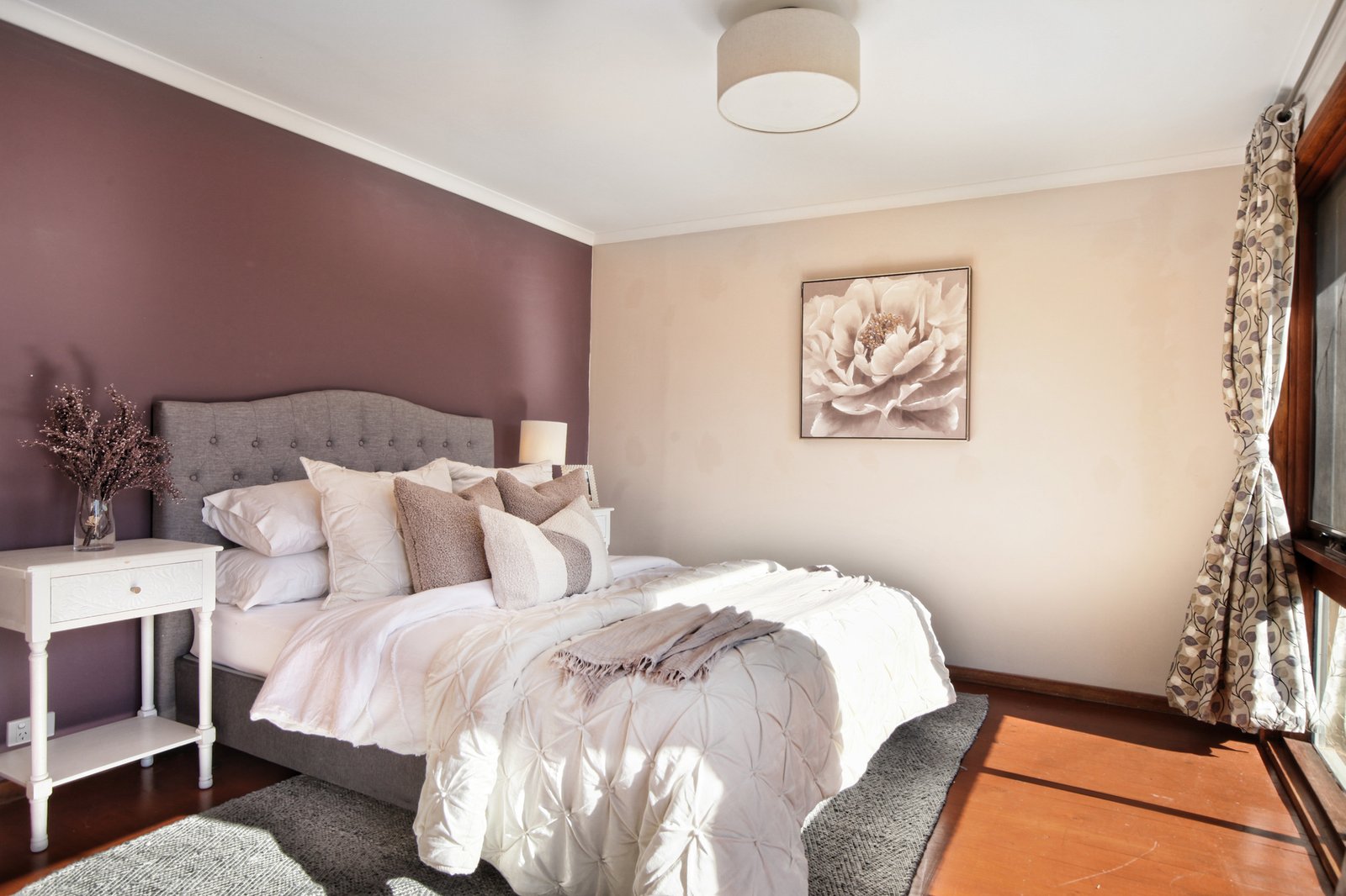 Real Estate and Property in 17 Russell Avenue, Woodend, VIC