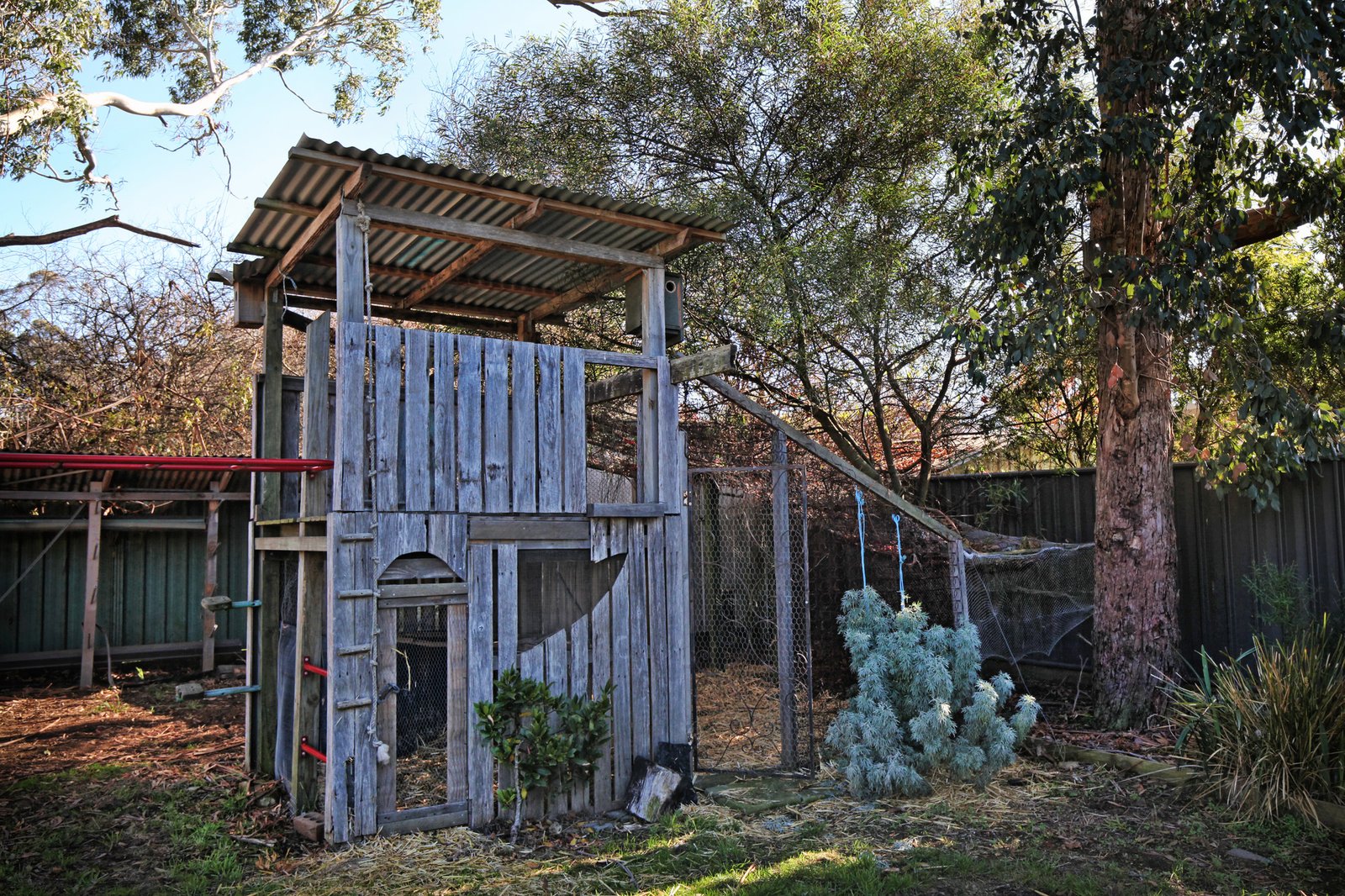 Real Estate and Property in 17 Russell Avenue, Woodend, VIC