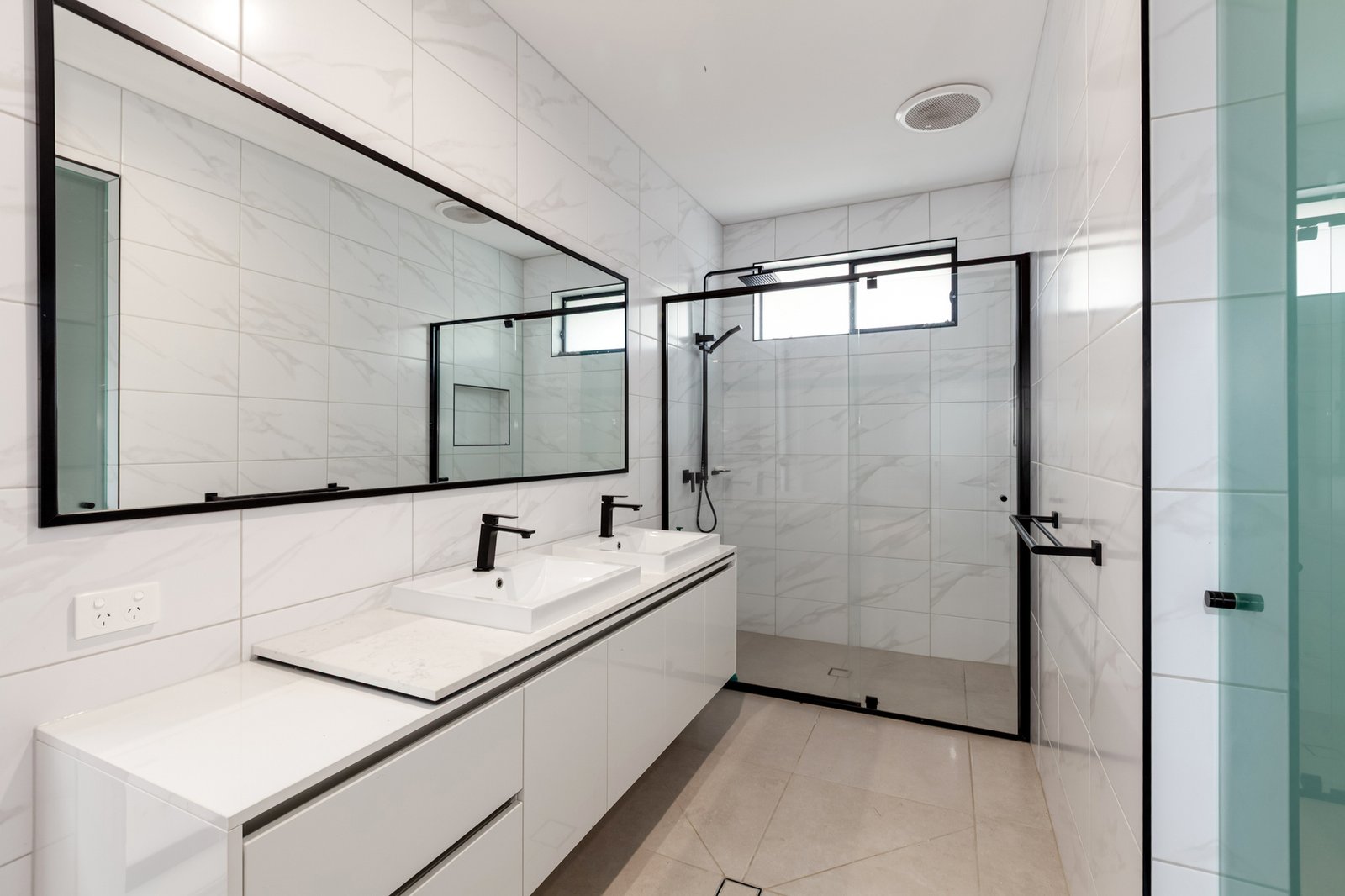 Gallery: 17 Ryeland Drive