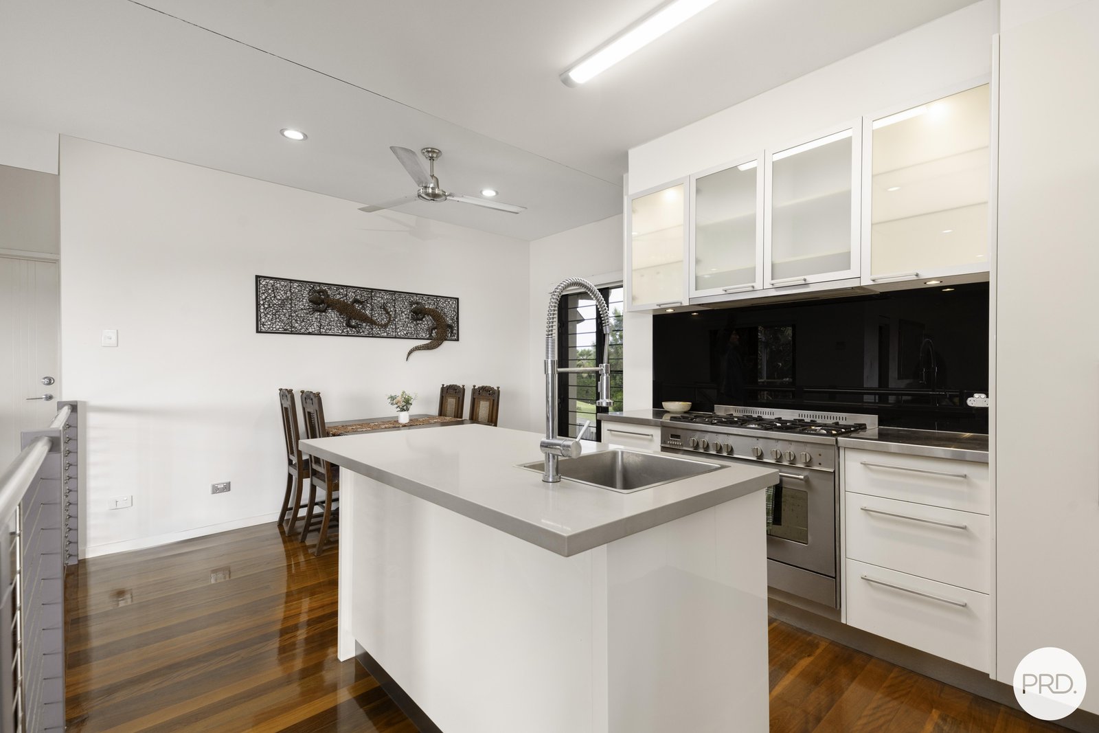 17 Sailaway Drive EIMEO 3