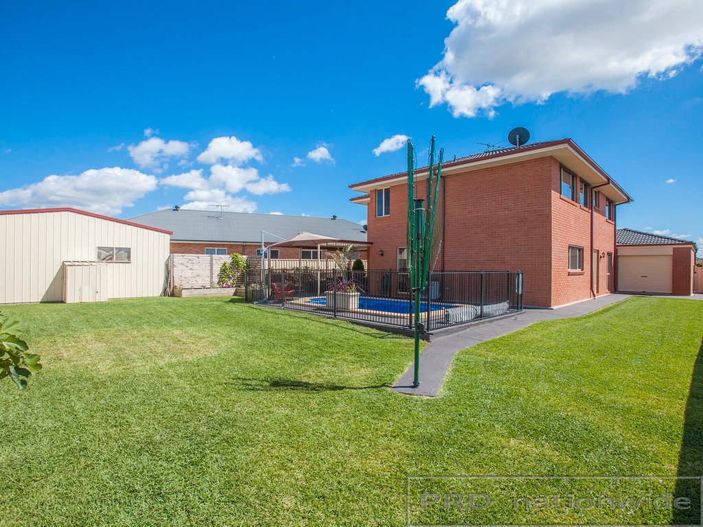 17 Sandalyn Avenue THORNTON 5