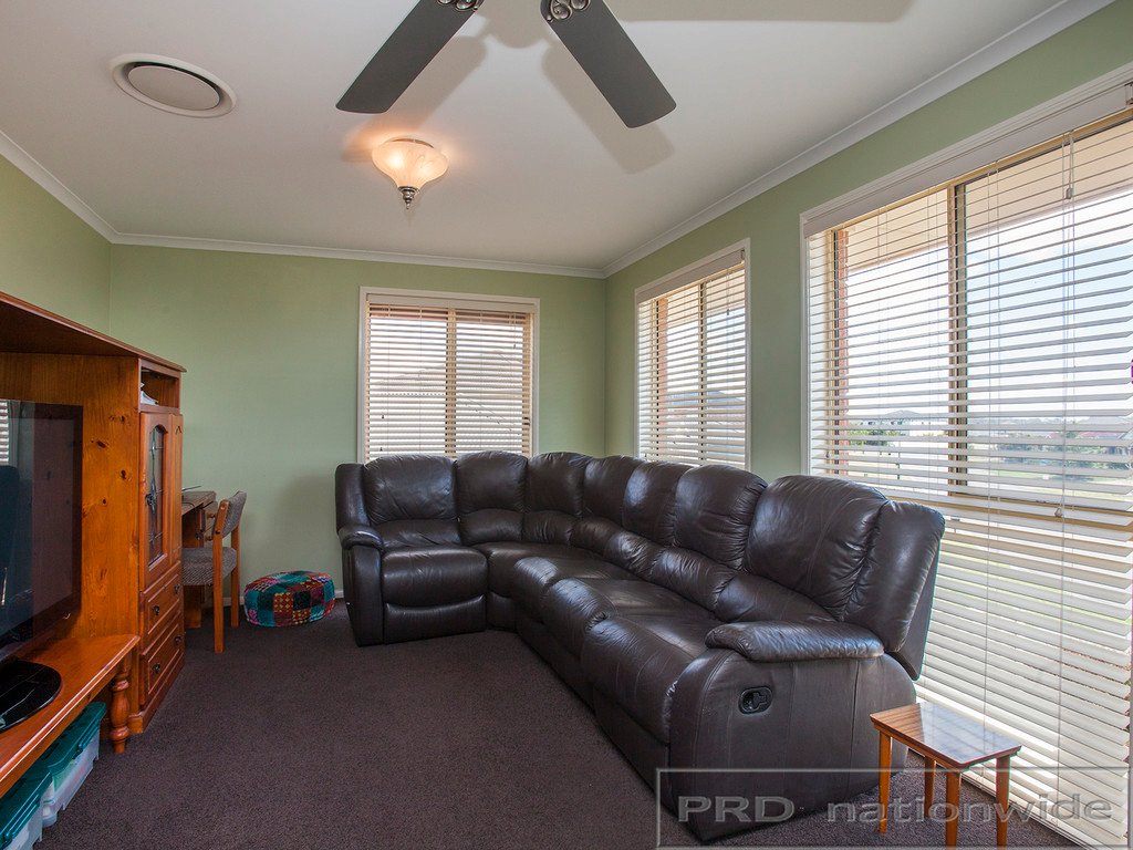 17 Sandalyn Avenue THORNTON 17