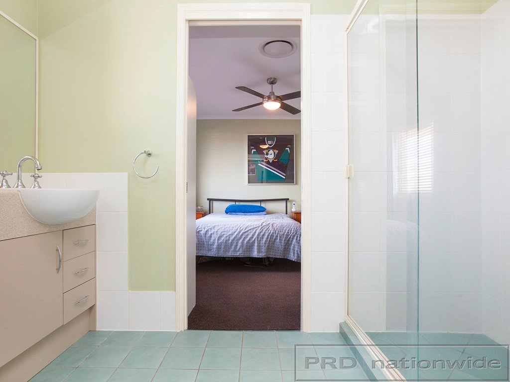 17 Sandalyn Avenue THORNTON 22