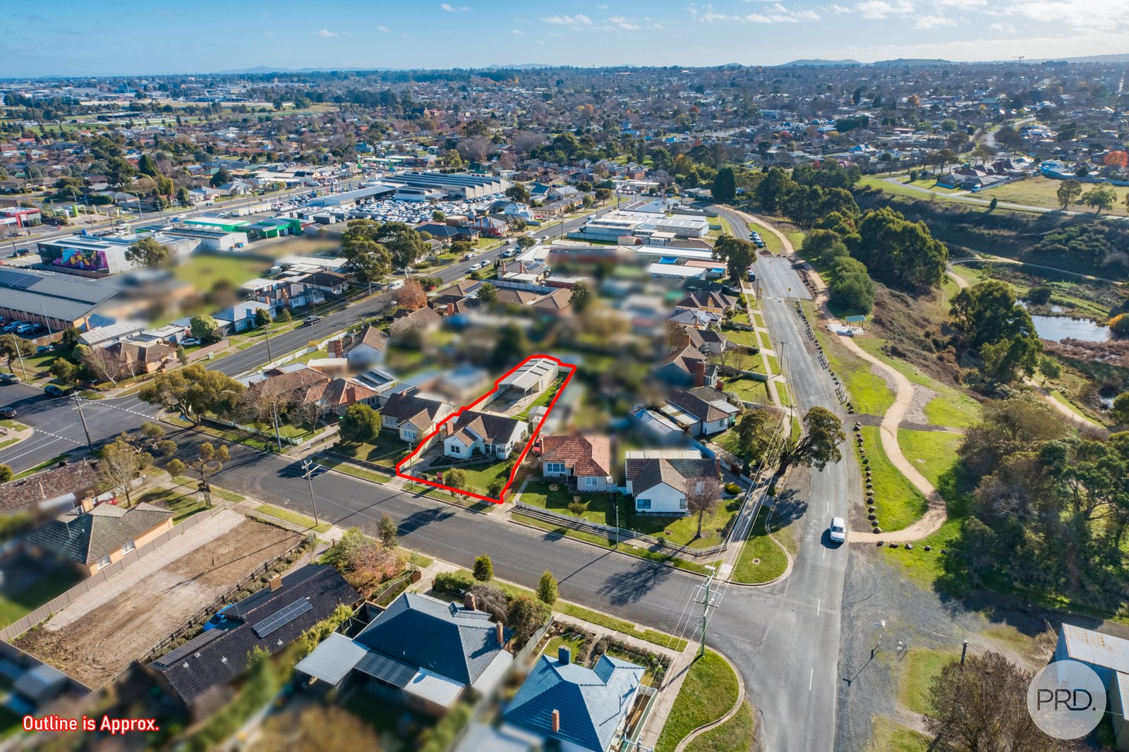 17 Sayle Street SEBASTOPOL 12