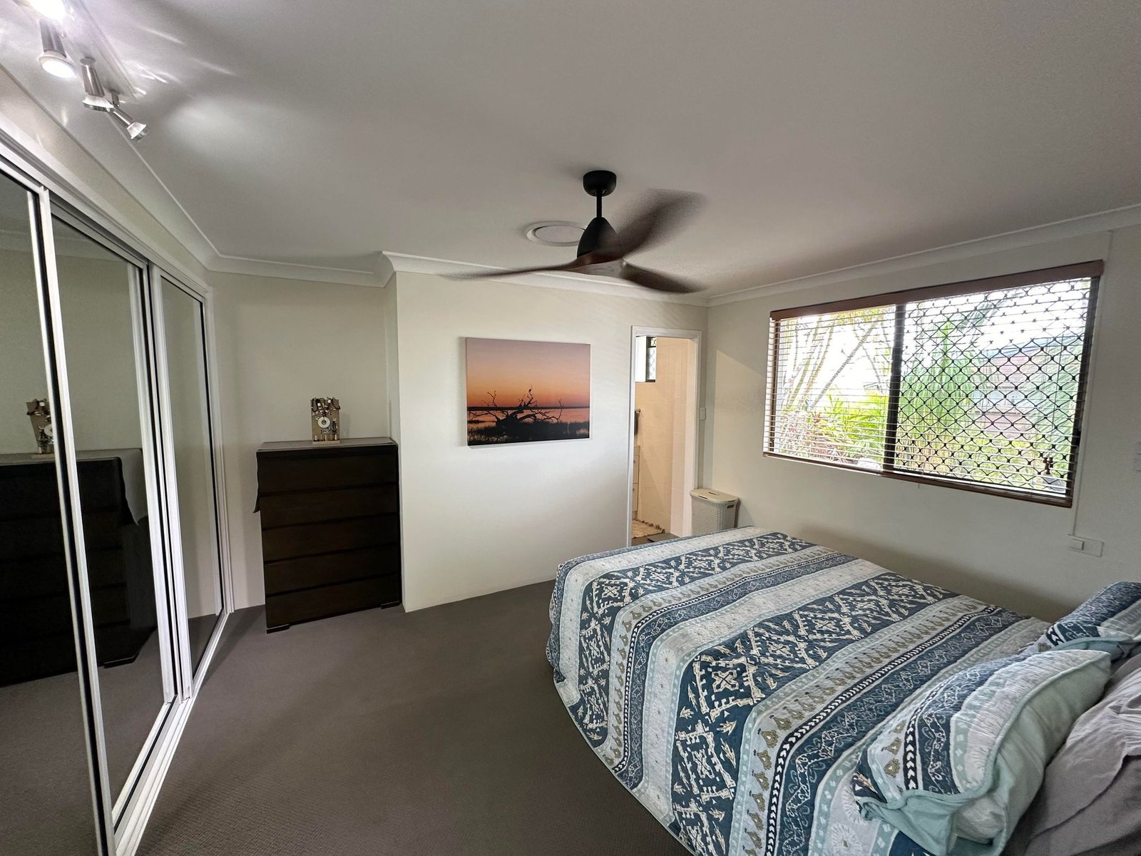 17 Sayre Crescent BOYNE ISLAND 8