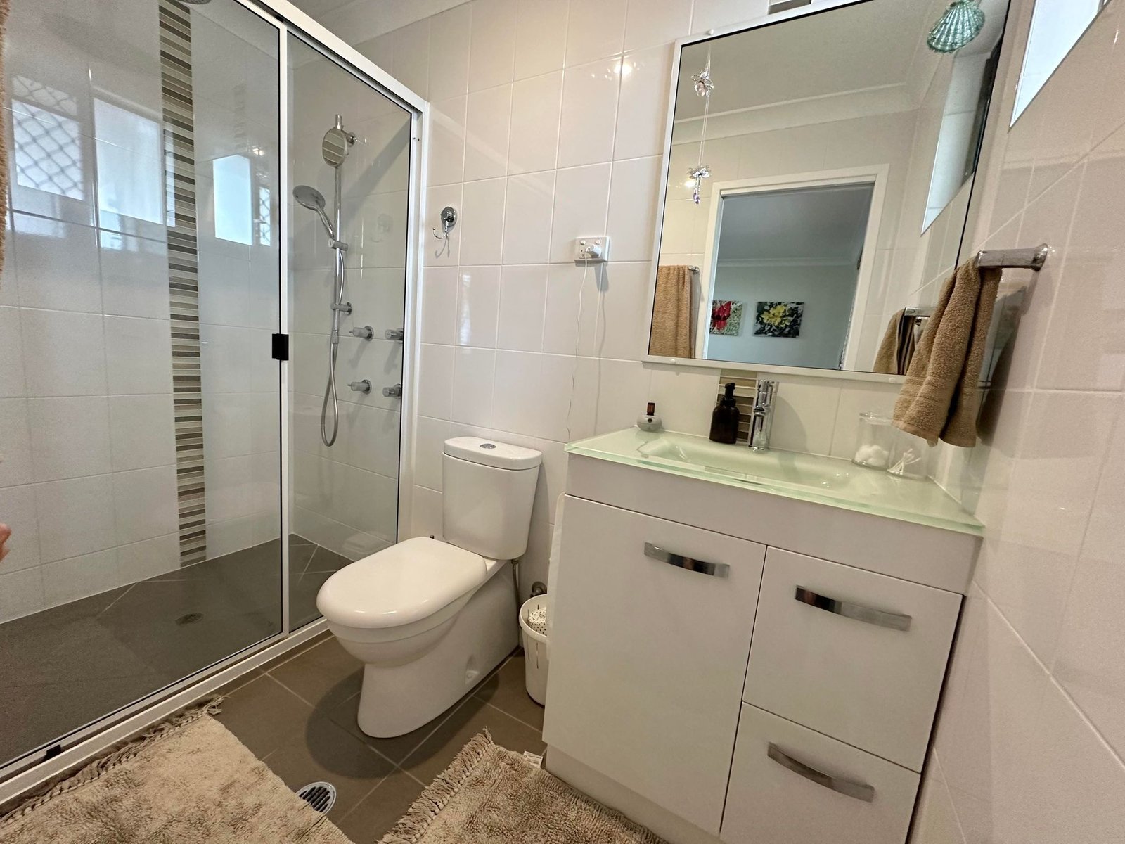 17 Sayre Crescent BOYNE ISLAND 9