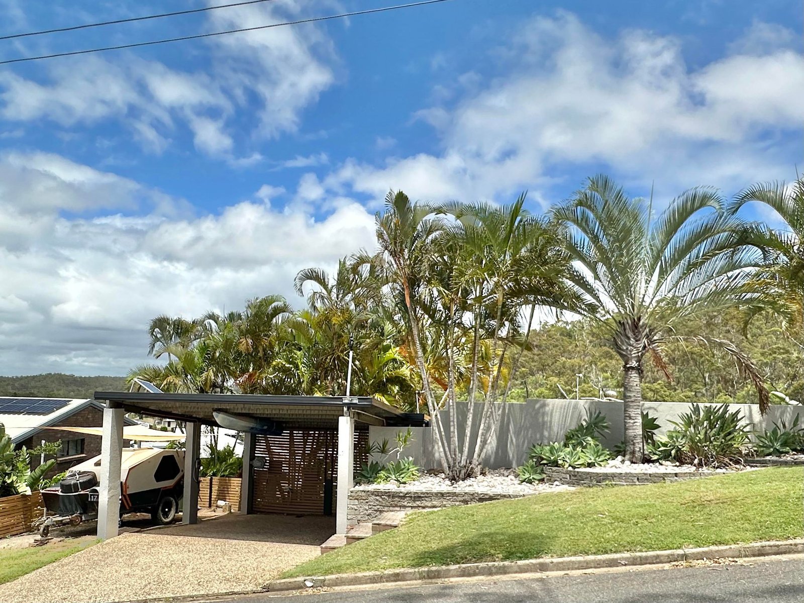 17 Sayre Crescent BOYNE ISLAND 30