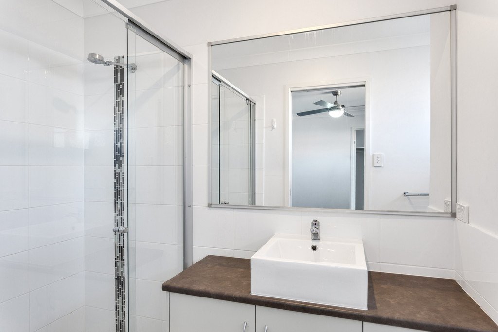 17 SCOTT Street CLEVELAND 10