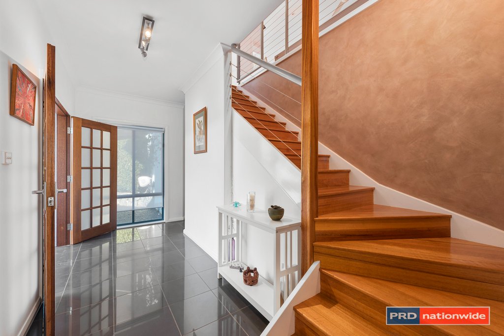 17 Seaside Close KORORA 2