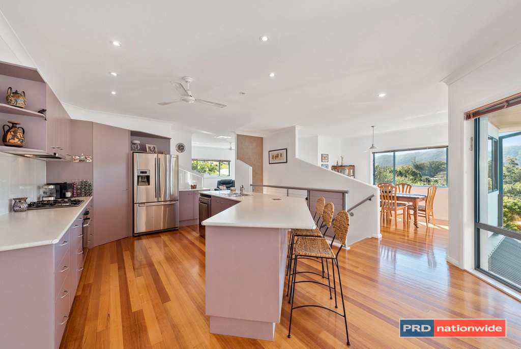 17 Seaside Close KORORA 4
