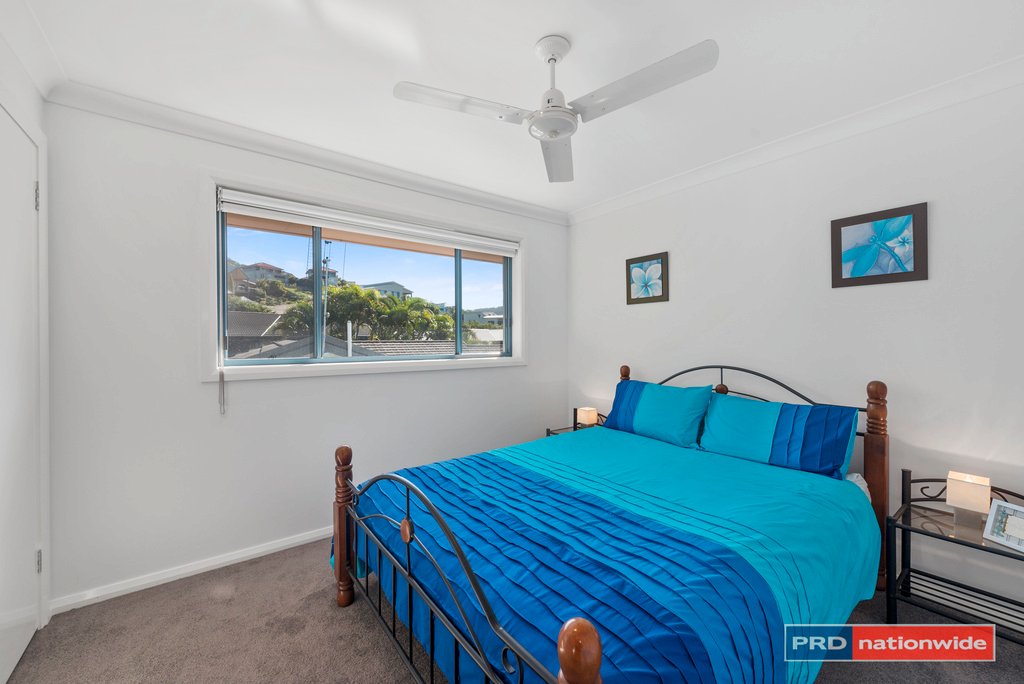 17 Seaside Close KORORA 12