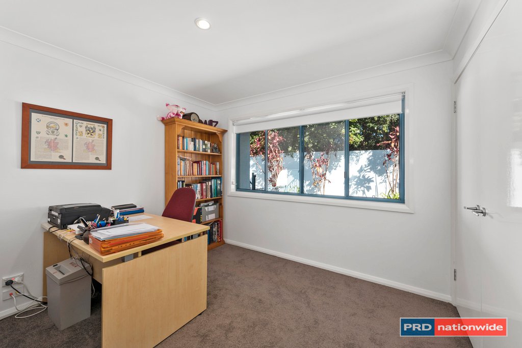 17 Seaside Close KORORA 13