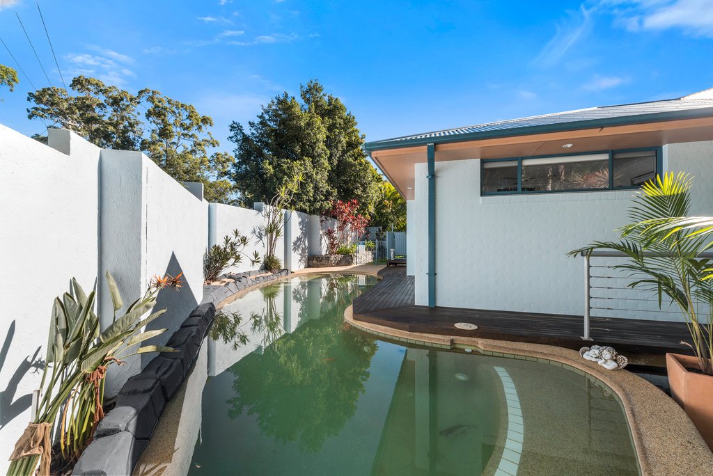 17 Seaside Close KORORA 24
