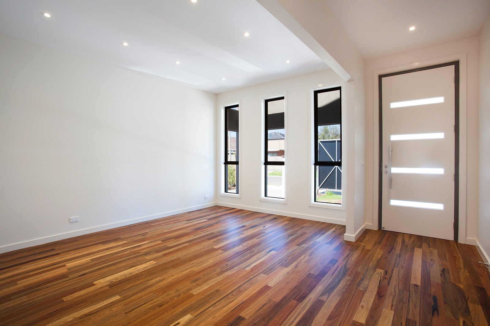 Gallery: 1/7 Selkirk Avenue