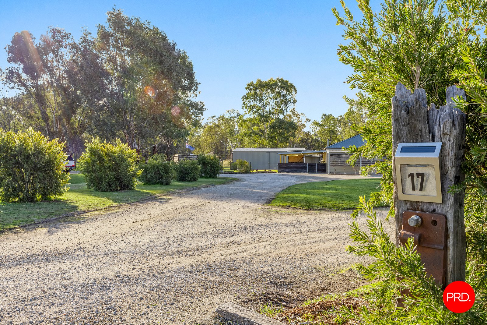 17 Shaw Court BAGSHOT 3