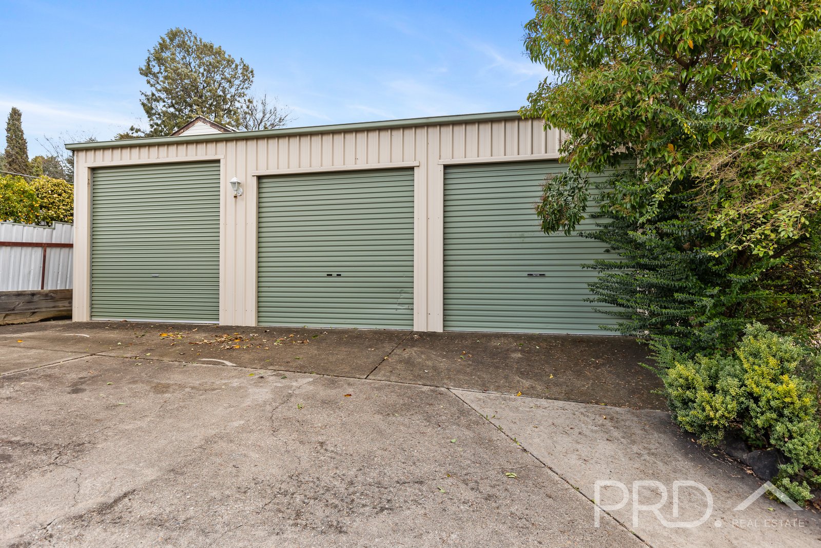 17 Simpson Street TUMUT 19
