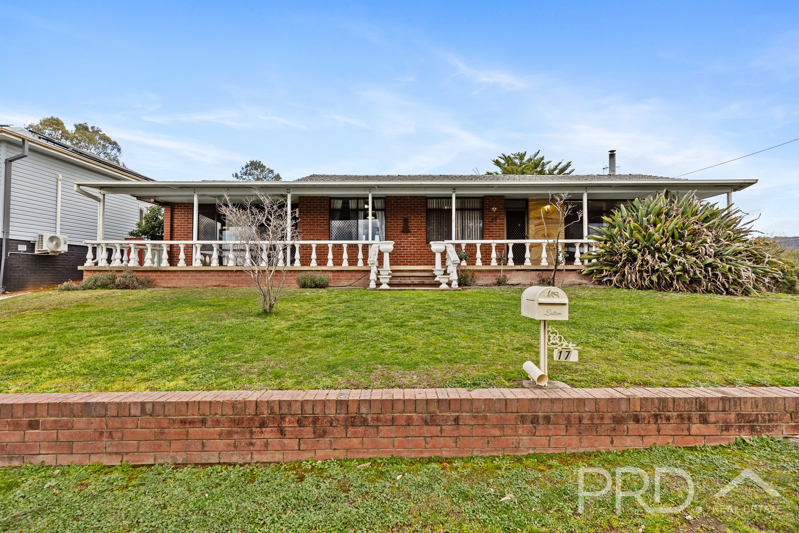 17 Simpson Street TUMUT 23
