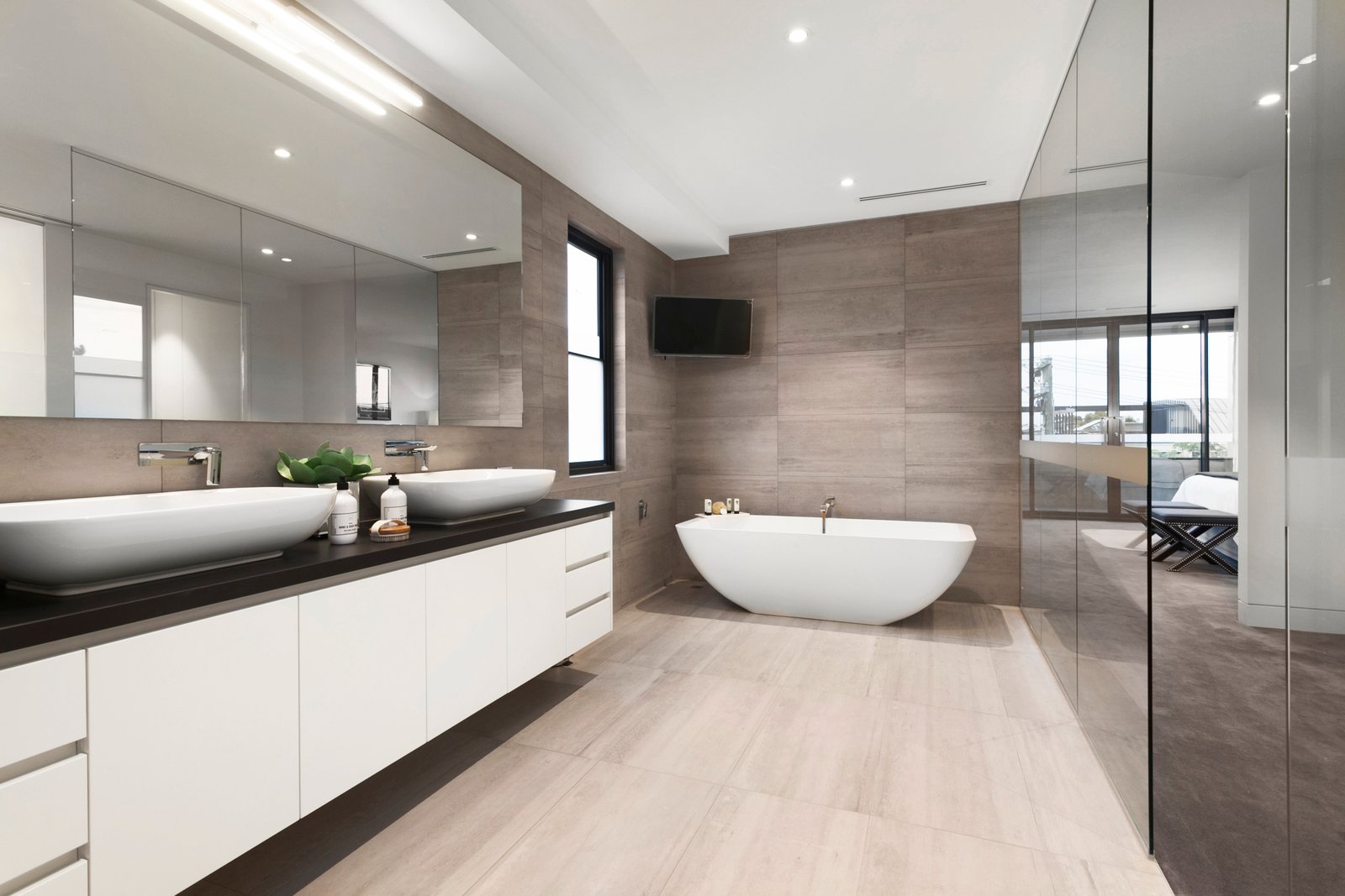 Real Estate and Property in 17 Spring Road, Malvern, VIC