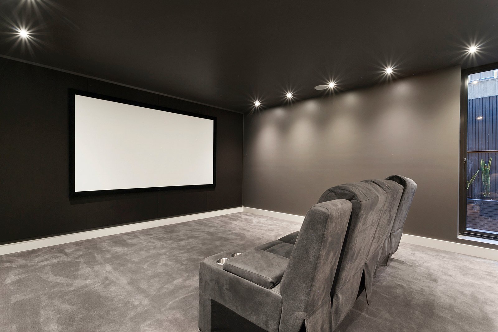 Real Estate and Property in 17 Spring Road, Malvern, VIC