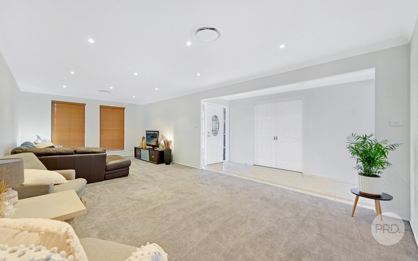 17 St Heliers Road SILVERDALE 3