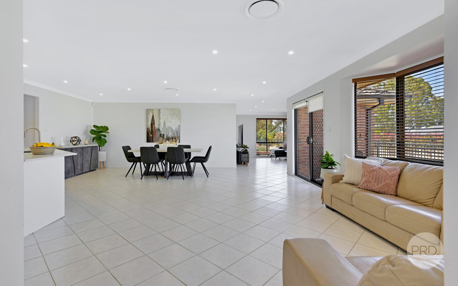 17 St Heliers Road SILVERDALE 4