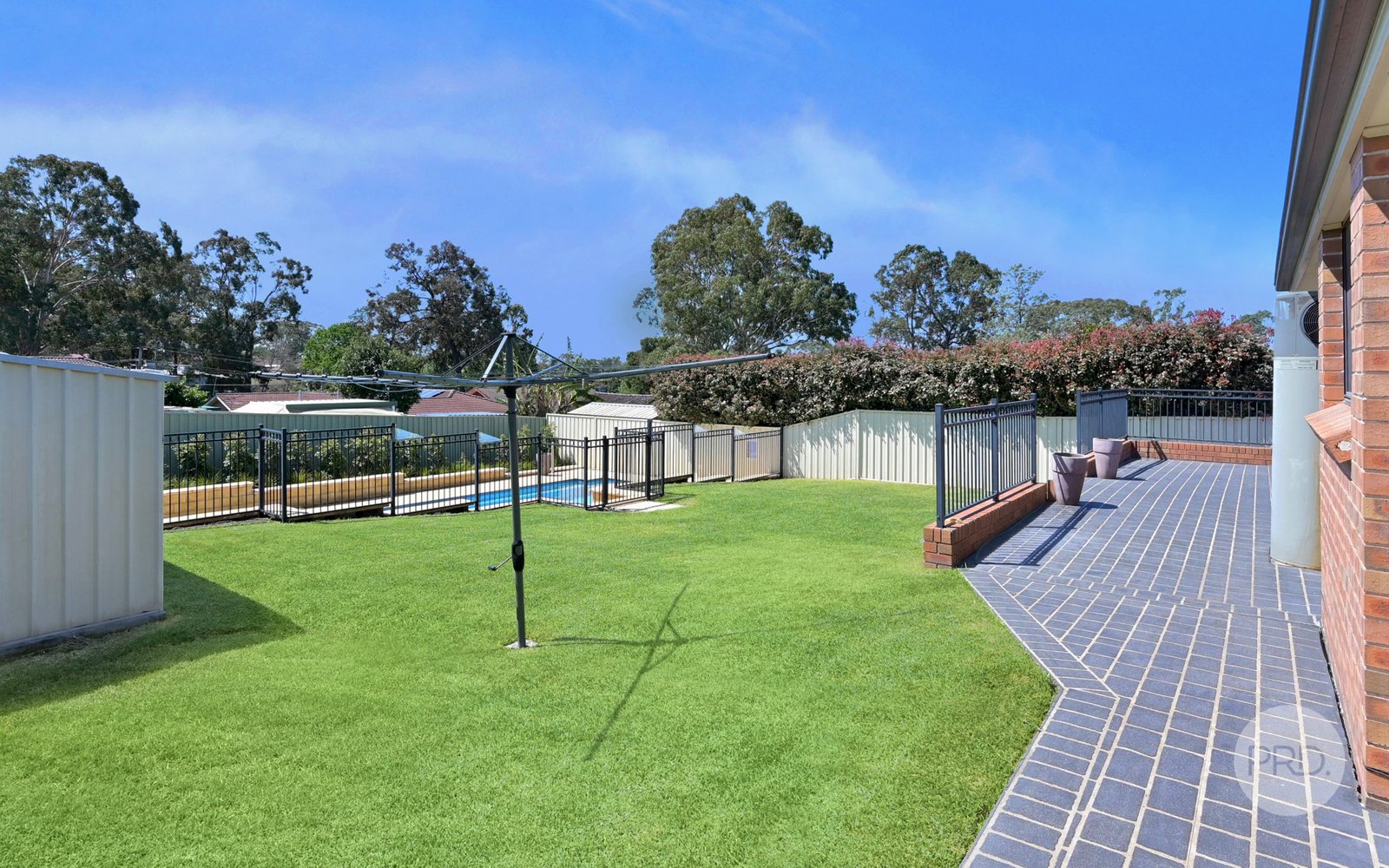 17 St Heliers Road SILVERDALE 15