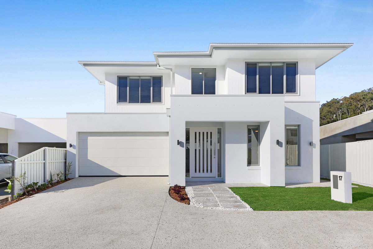 17 Suncove Court Burleigh Heads 2