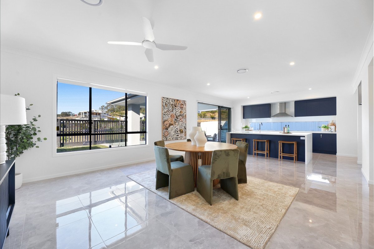 17 Suncove Court Burleigh Heads 6