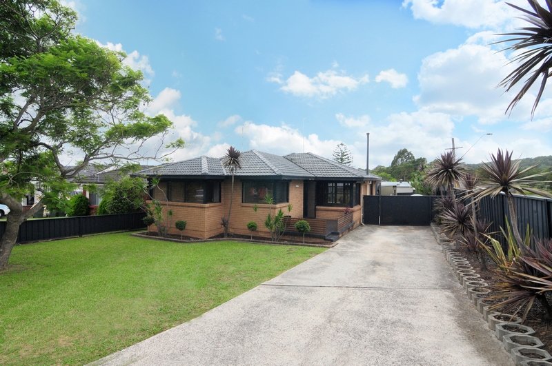 17 Sunlea Street DAPTO 1