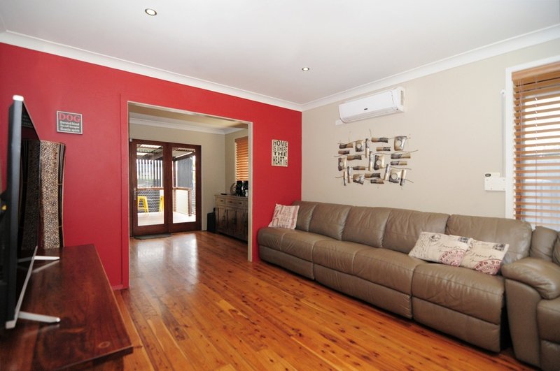 17 Sunlea Street DAPTO 2