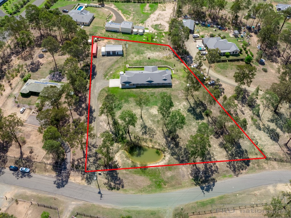 17 Sutton Grove BRANXTON 3