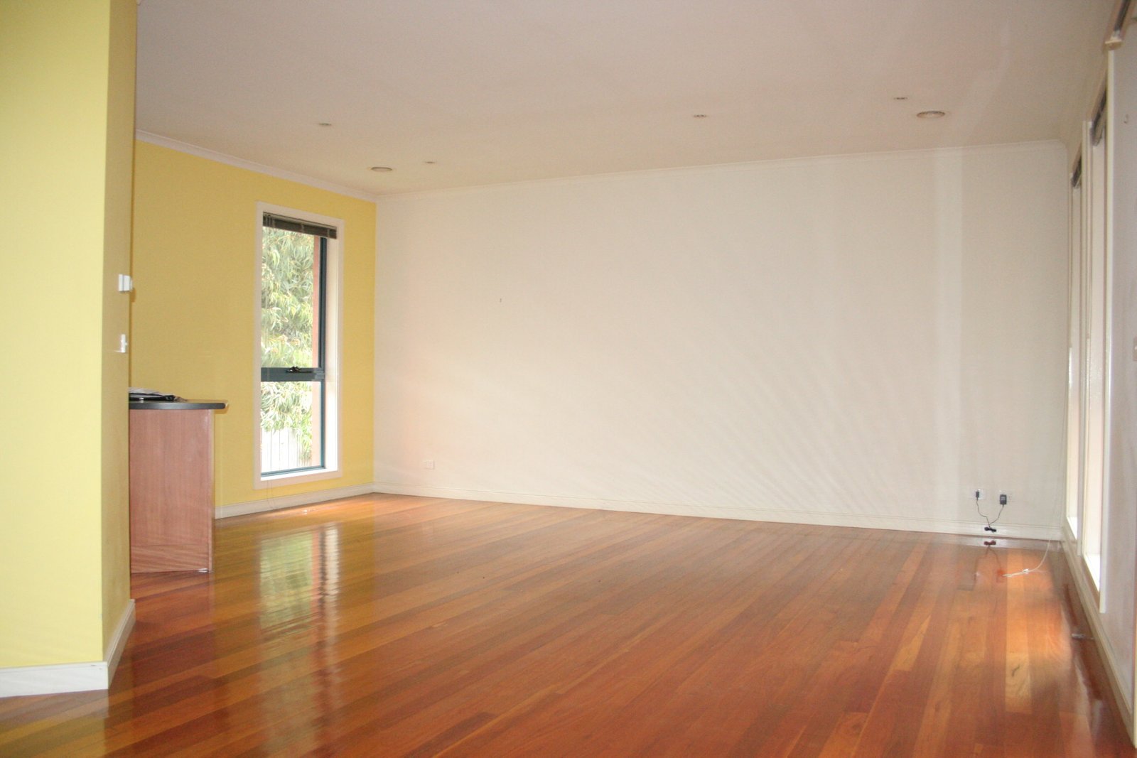 Gallery: 1/7 Sylvan Crescent
