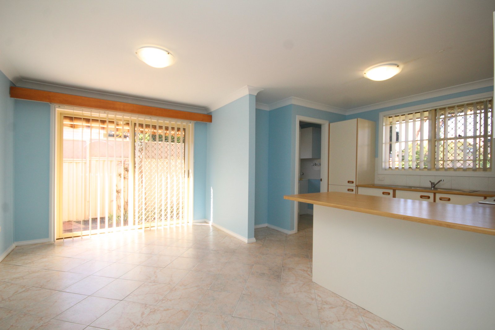 1/7 Taronga Street HURSTVILLE 1