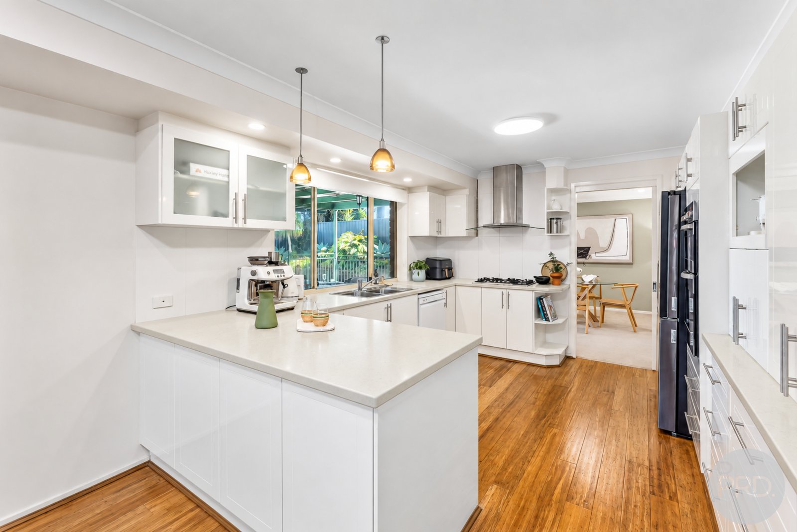 17 The Breakwater  CORLETTE 8