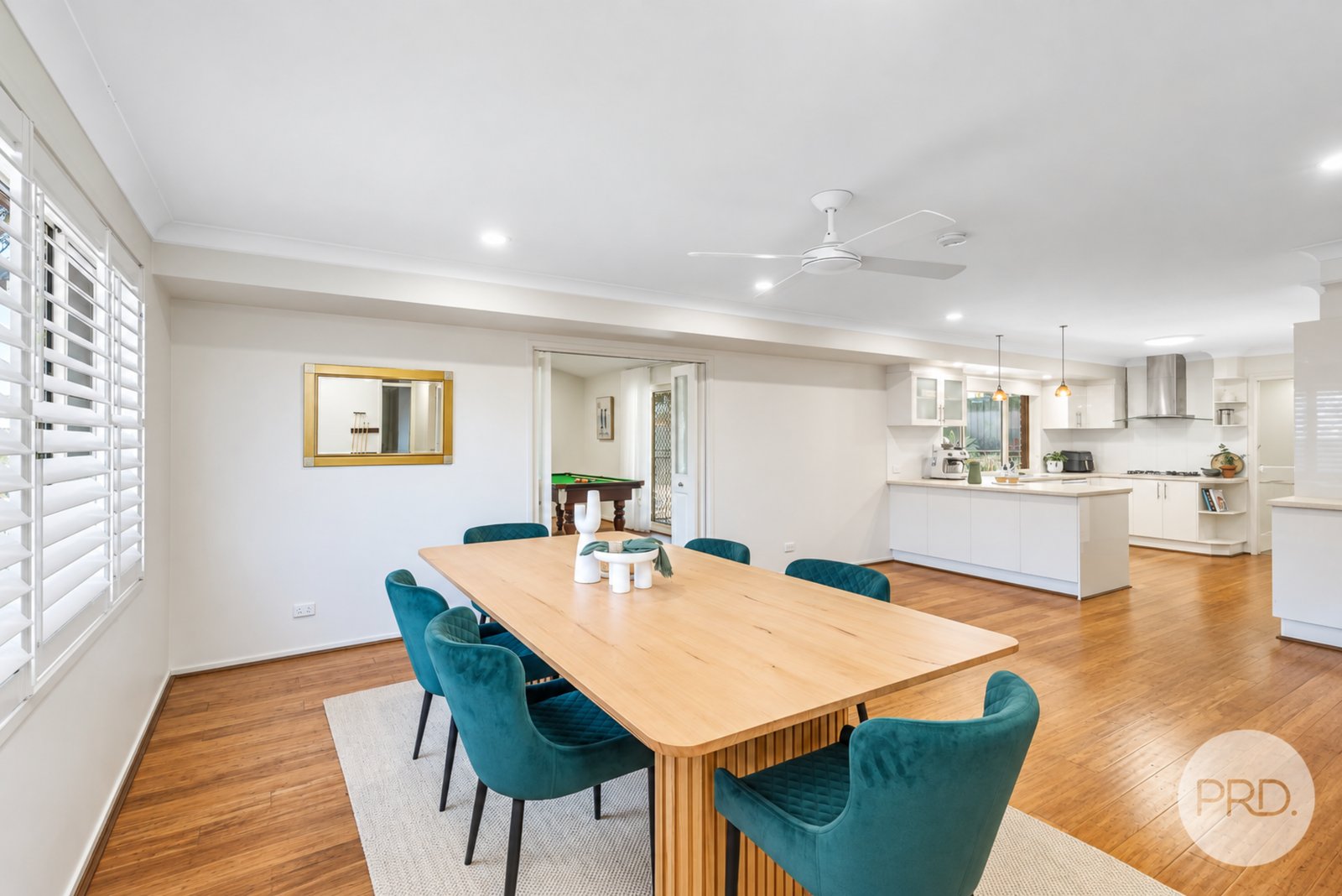 17 The Breakwater  CORLETTE 10