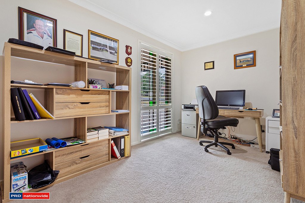 17 The Breakwater  CORLETTE 19