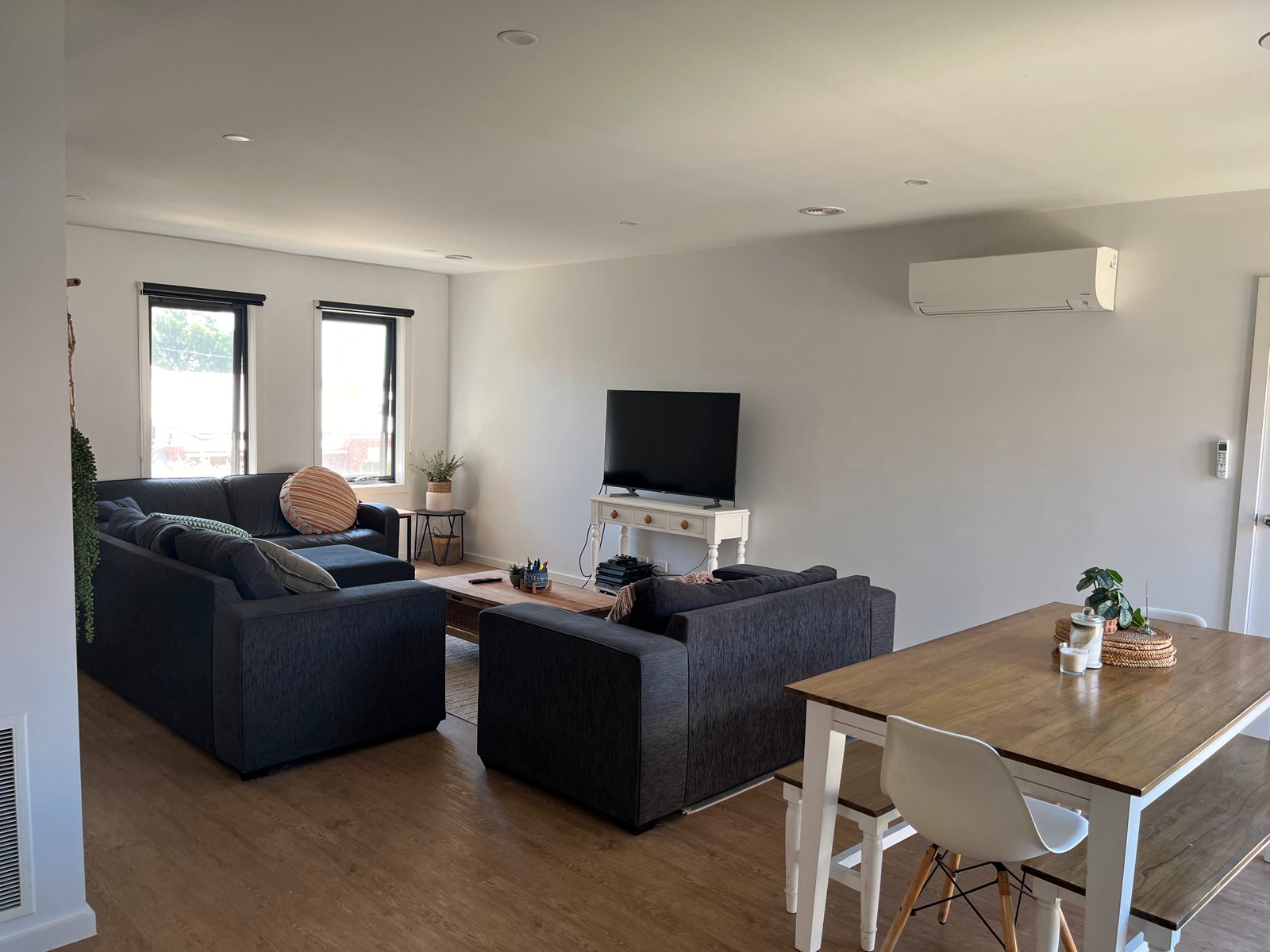 Gallery: 17 Thomas Street