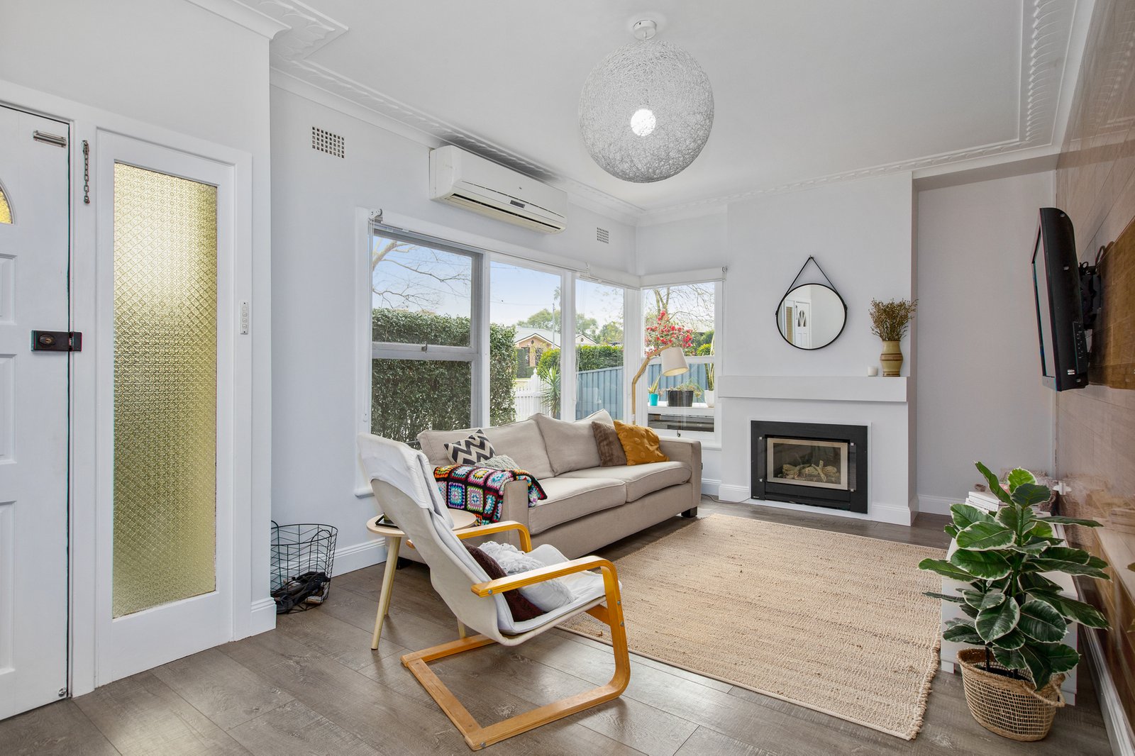 17 Thompson Street EAST MAITLAND 4