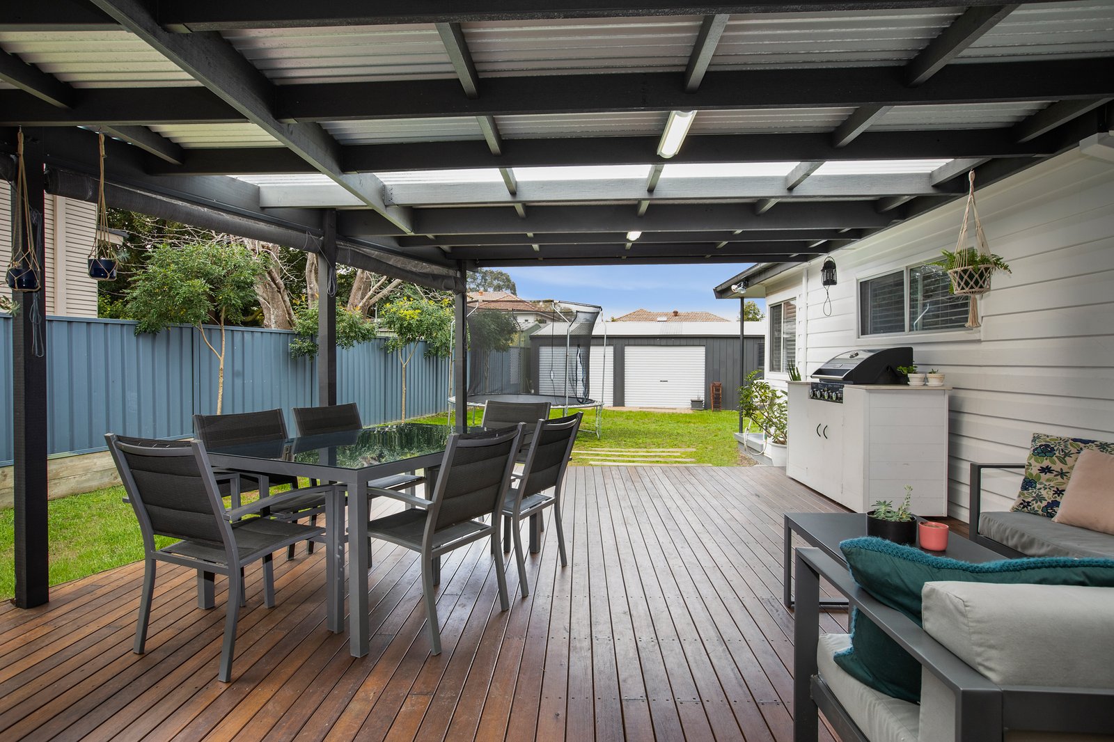 17 Thompson Street EAST MAITLAND 17