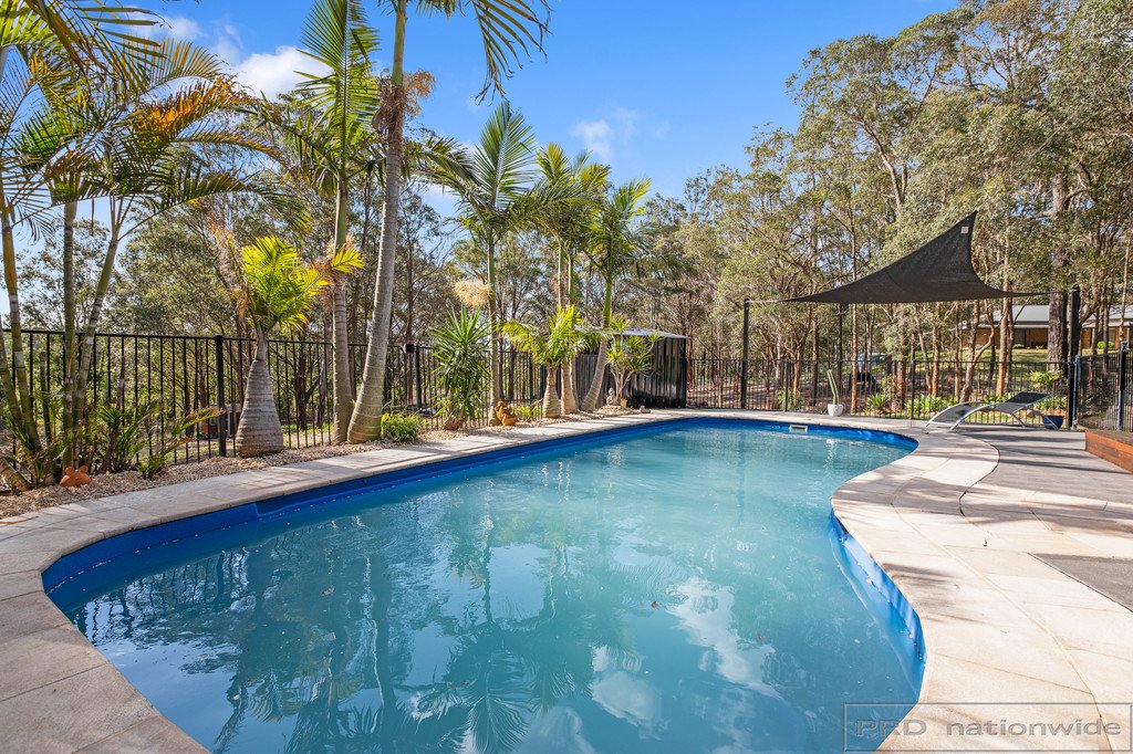 17 Thornbill Grove THORNTON 20