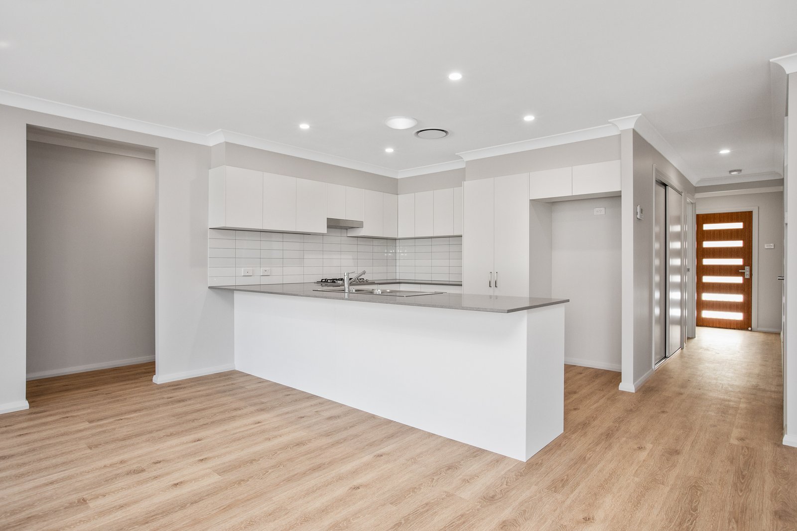 17 Thorncliffe Avenue THORNTON 2