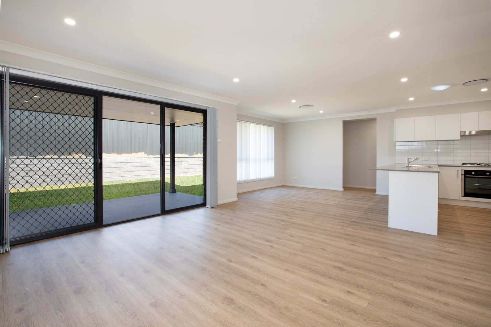 17 Thorncliffe Avenue THORNTON 3