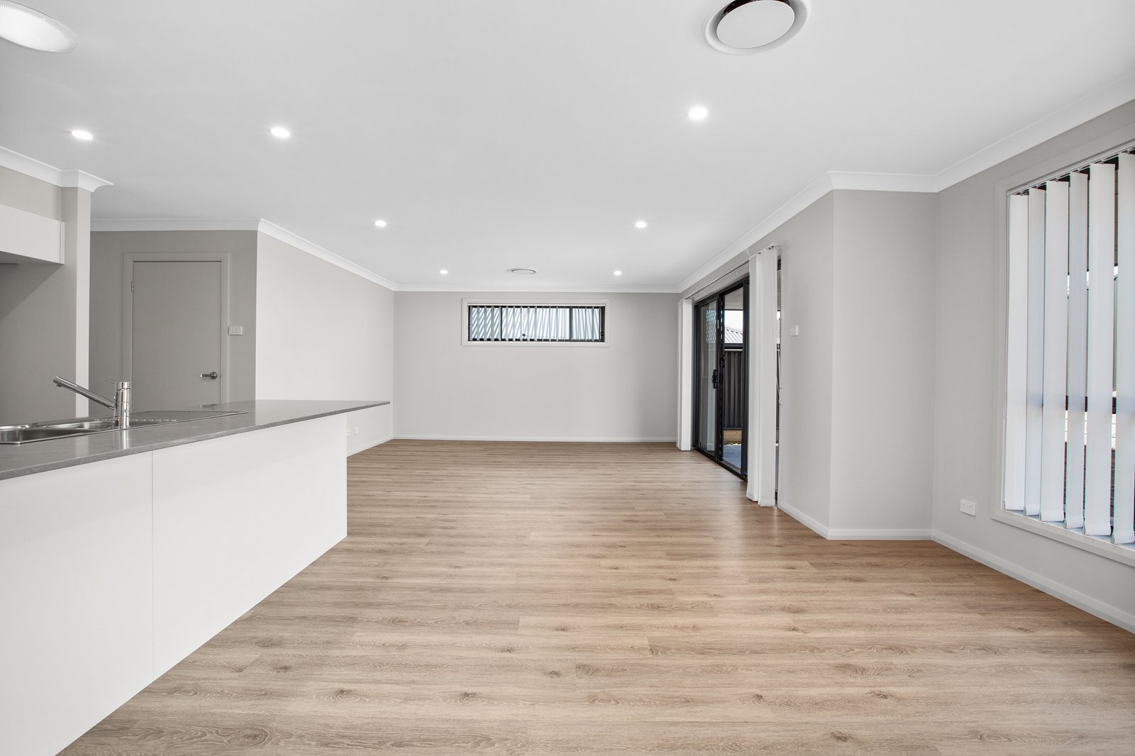 17 Thorncliffe Avenue THORNTON 4
